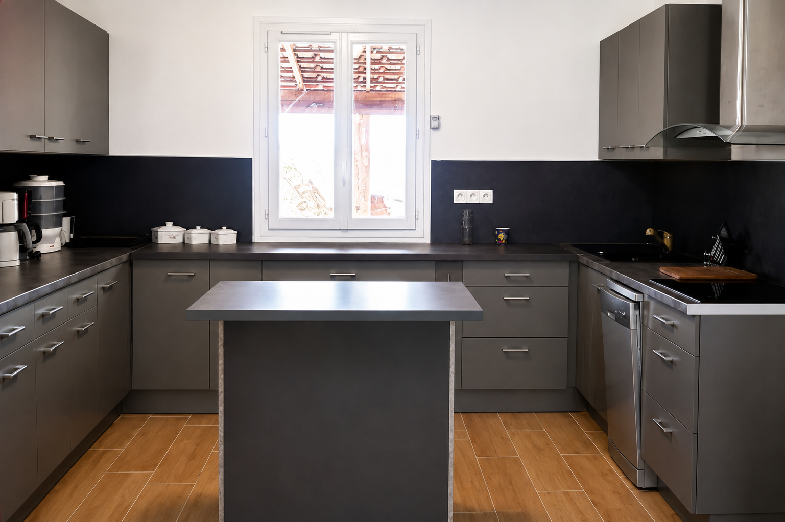 Cuisine rénovée avec agencement sur mesure à Villebrumier dans le Tarn-et-Garonne